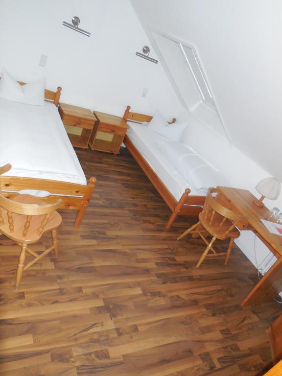 Hotel Garni Am Hechenberg ماينتس الغرفة الصورة